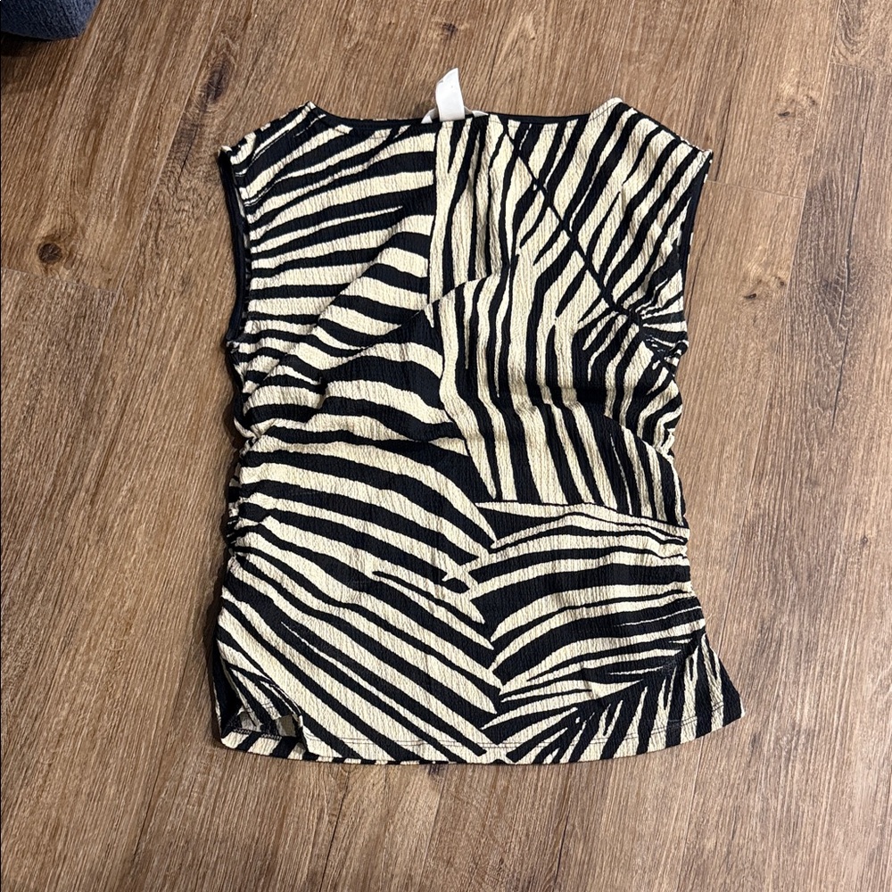 H&M Black and Cream Zebra Print Blouse